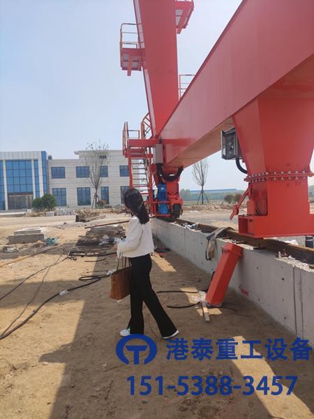 广西桂林集装箱门式起重机厂家轨道集装箱门式起重机运行优势