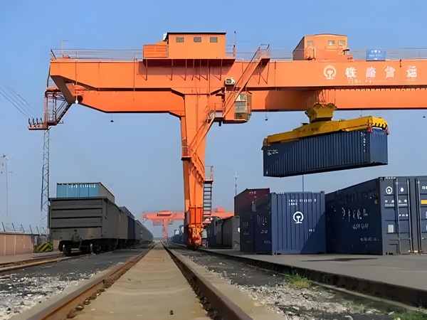 [浙江台州集装箱门式起重机厂家堆场龙门吊作业效率]